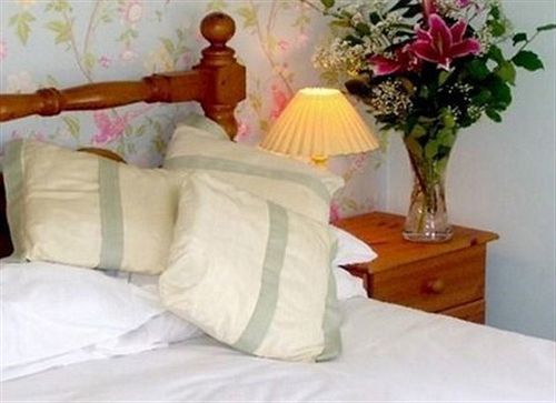 The Highdown Inn Totland Εξωτερικό φωτογραφία