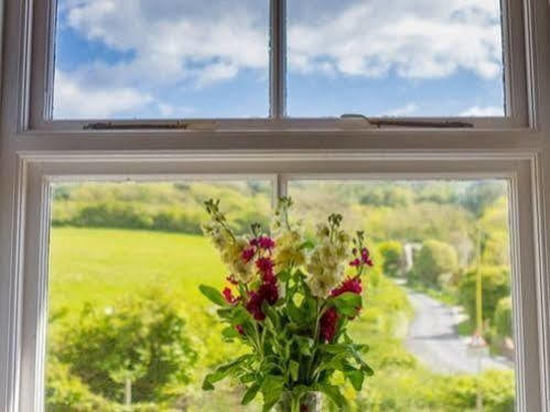 The Highdown Inn Totland Εξωτερικό φωτογραφία